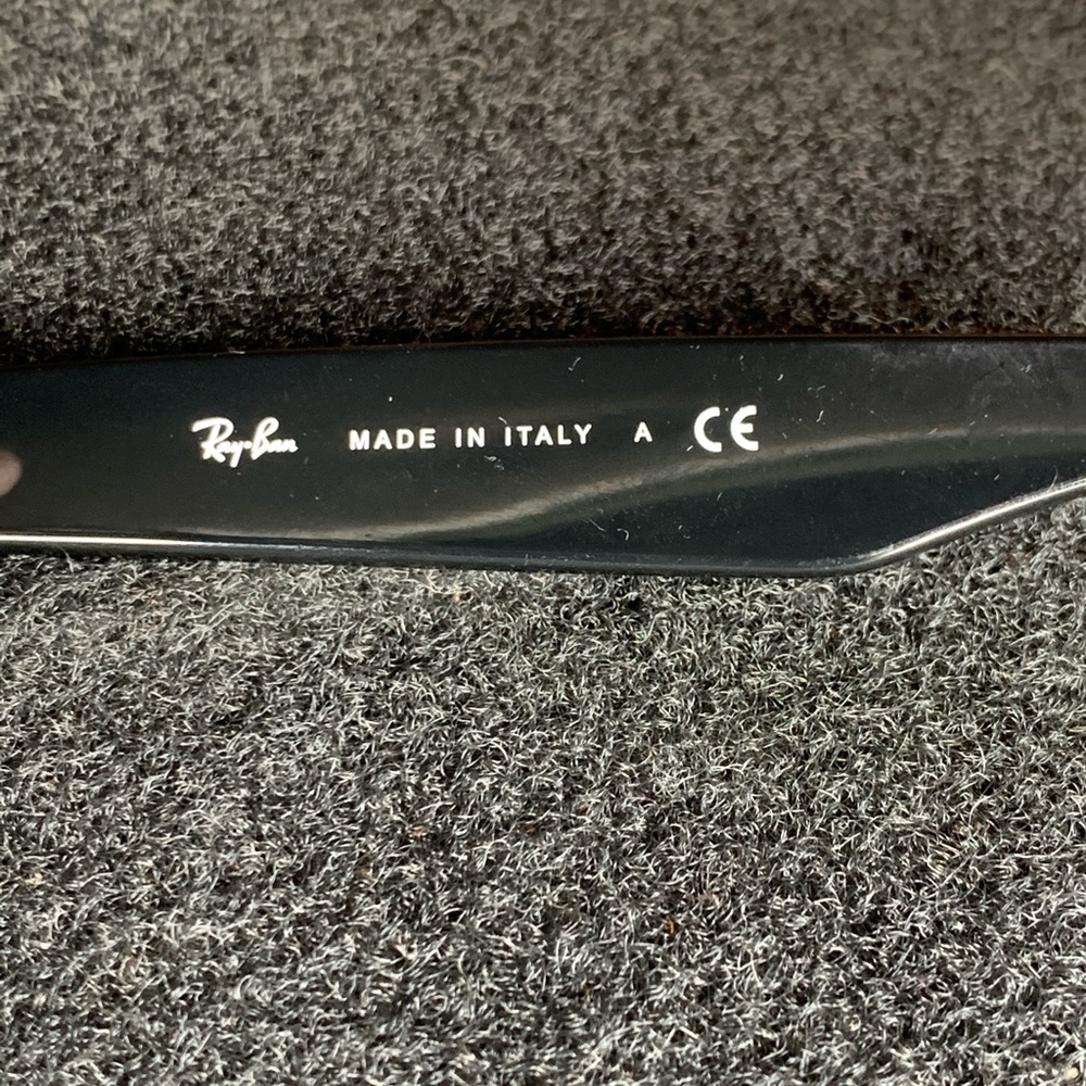 Justin Ray Ban - Picture 3 of 4